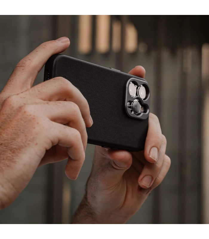 کیس چرمی مگ‌سیف‌دار سندمارک | Sandmarc مدل Leather Pro Case Magnetic مناسب iPhone 14 Pro Max-مشکی