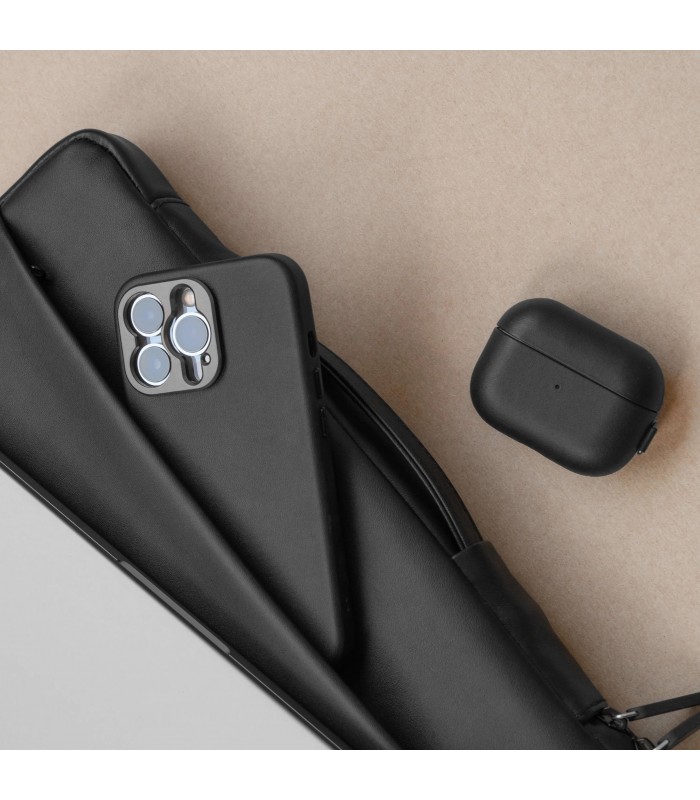 قاب محافظ چرمی ایرپادز پرو سندمارک مدل Sandmarc Leather Edition Airpods Pro Case رنگ مشکی