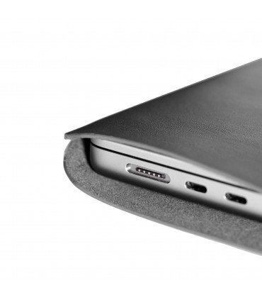 کاور چرمی مک بوک پرو ۱۴ اینچی سندمارک مدل Sandmarc Leather Edition Macbook Pro Sleeve  14-مشکی
