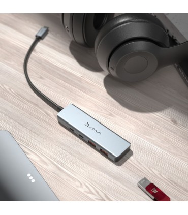 هاب ۴ در ۱ آدام المنتس مدل Adam Elements CASA Hub A04