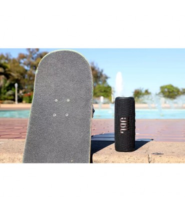 اسپیکر بلوتوثی جی‌بی‌ال مدل JBL Flip 6 (رنگ قرمز)