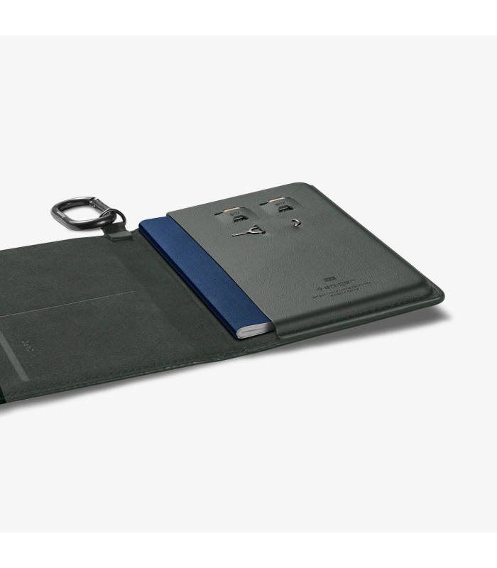 کیف پاسپورت اسپیگن مدل Spigen Passport Holder - رنگ سبز