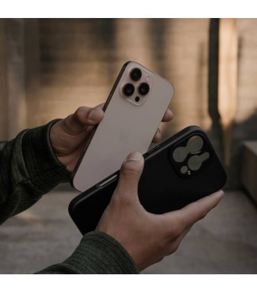 کیس چرم سندمارک مدل Sandmarc Pro Leather Case - سازگار با آیفون ۱۶ پرومکس - رنگ مشکی