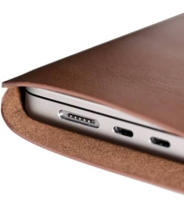 کاور چرمی مک بوک پرو ۱۴ اینچی سندمارک مدل Sandmarc Leather Edition Macbook Pro Sleeve 14" - رنگ قهوه‌ای