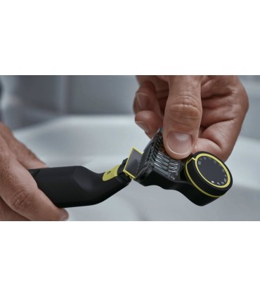 ماشین اصلاح صورت فیلیپس مدل Philips Norelco OneBlade Pro - QP6530