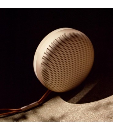 دست دوم - اسپیکر بلوتوثی قابل حمل بنگ اند آلفسن مدل Bang & Olufsen Beosound A1 (2nd Generation)