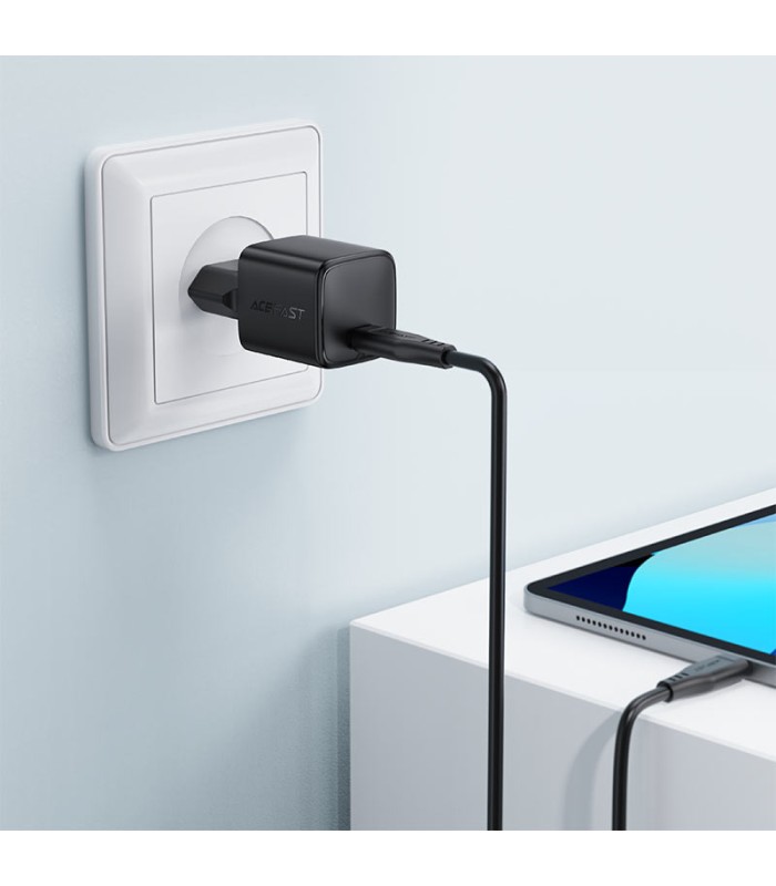 شارژر دیواری ایس‌ فست مدل ACEFAST Fast GaN PD30W A118 Charger توان ۳۰ وات - مشکی - گارانتی ۱۸ ماهه
