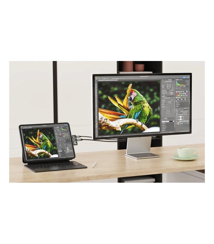 هاب ۳ در ۱ ساتچی مدل Satechi Mobile XR Hub with microSD Reader