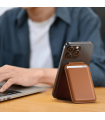 جاکارتی مگ‌سیف ساتچی مدل Satechi Vegan-Leather Magnetic Wallet Stand - رنگ قهوه‌ای