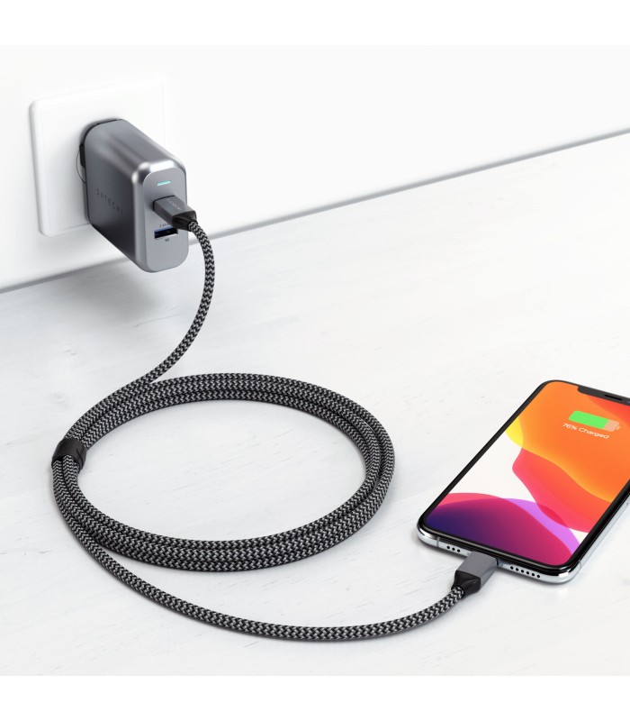 کابل USB-C به لایتنیگ ساتچی مدل Satechi TYPE-C TO LIGHTNING CABLE 1.8m