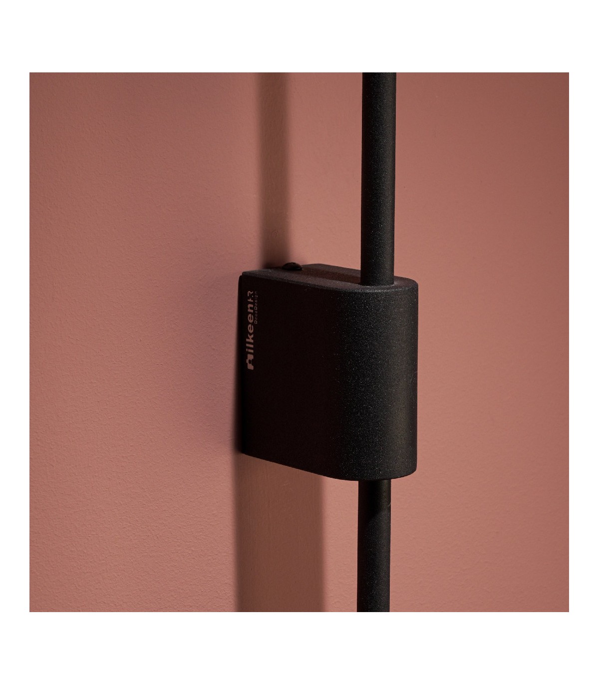 آباژور ایستاده ایلکین مدل ilkeen LIGHT POLE | رنگ مشکی