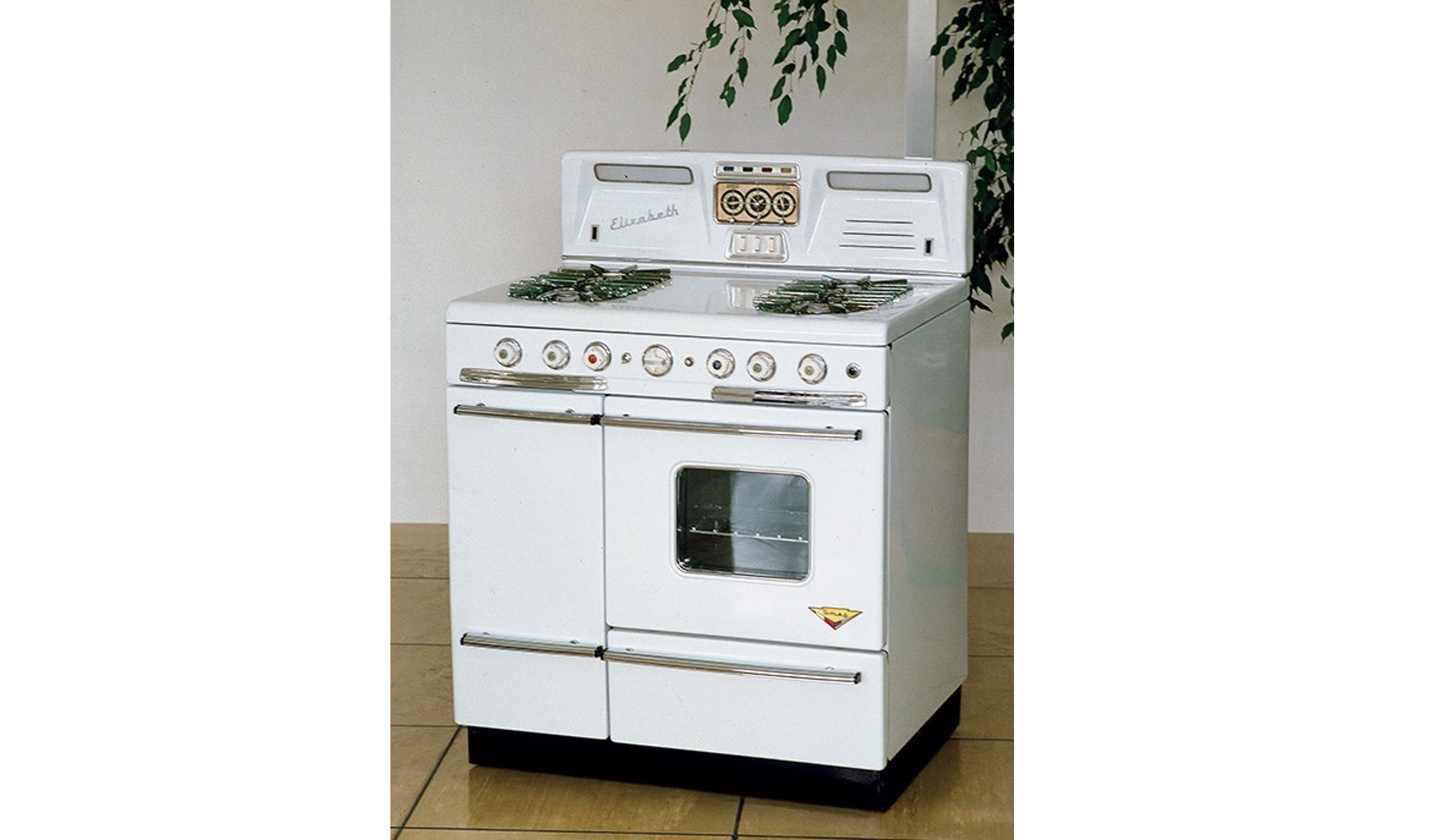 اجاق گاز الیزابت- اولین محصول اسمگ