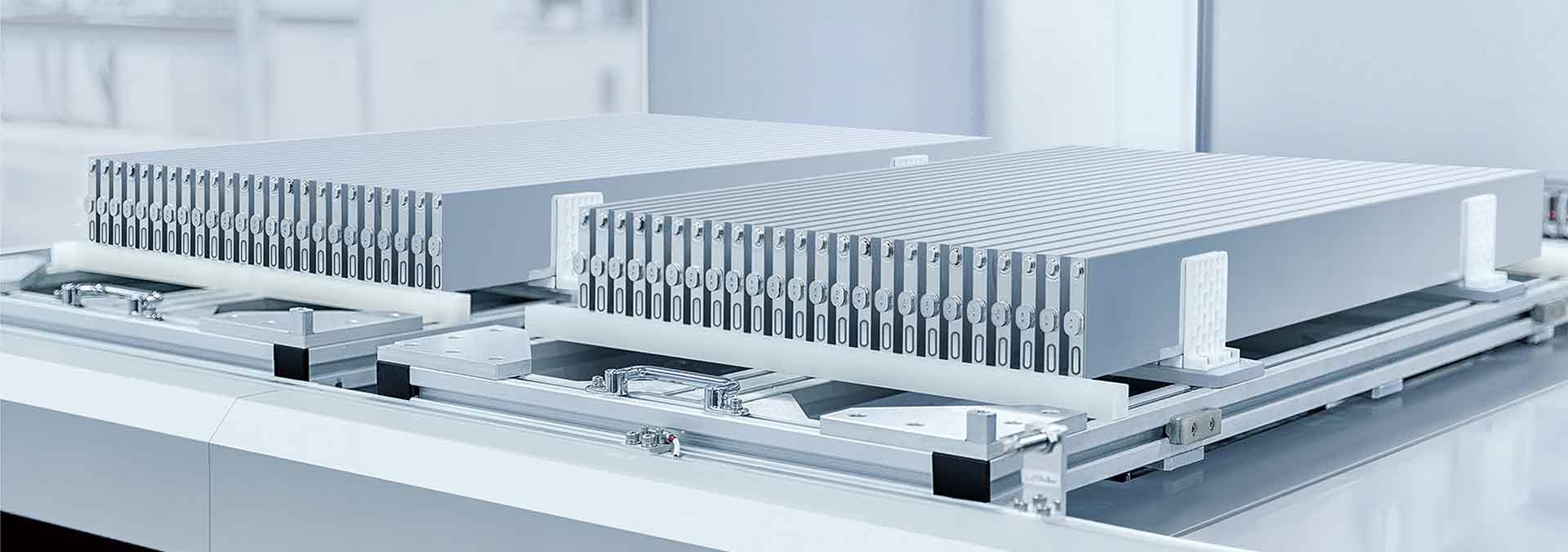 BYD Blade باتری تیغه‌ای انحصاری بی وای دی با فناوری لیتیوم/فسفات آهن