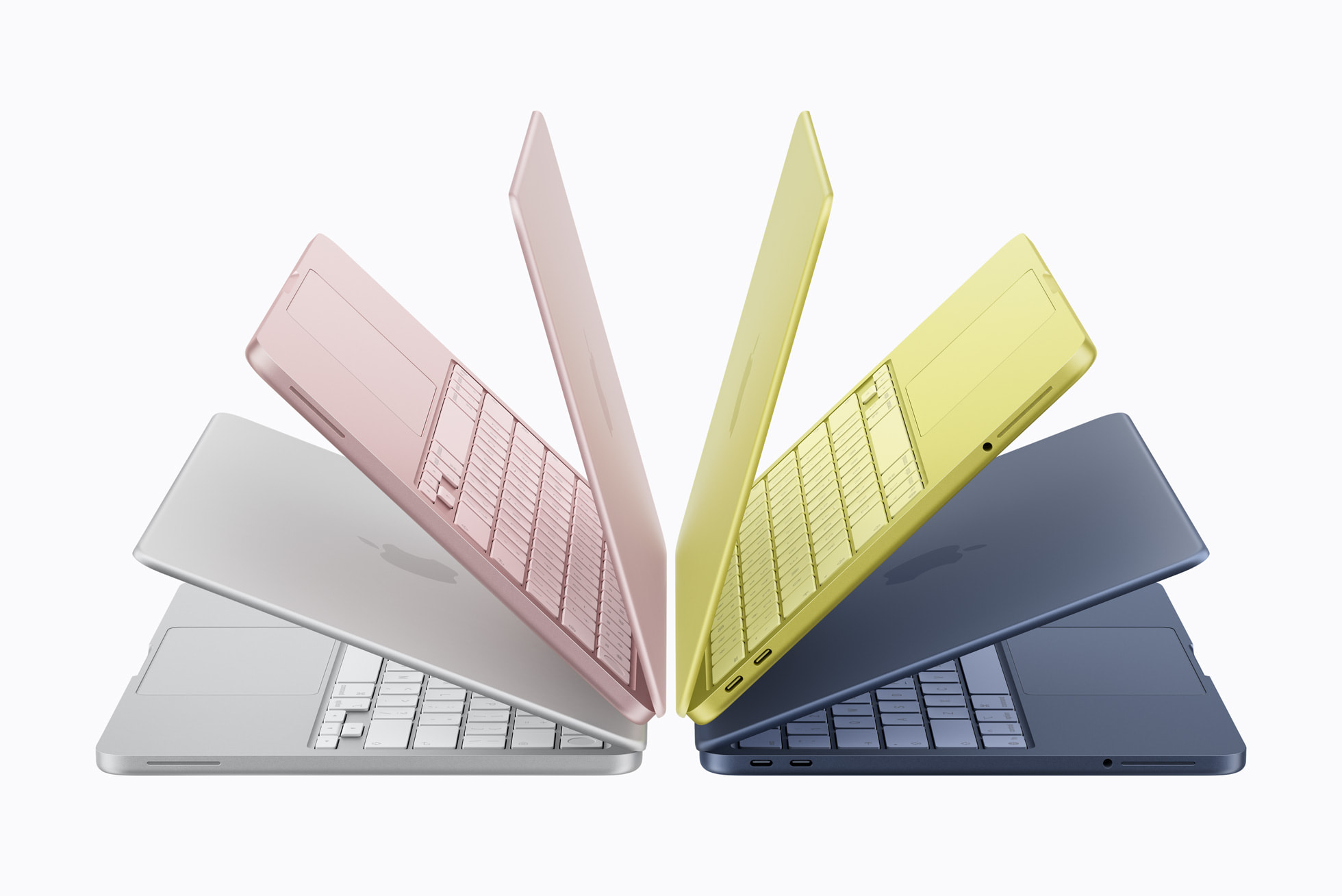 استفاده دانشجویی از MacBook Neo برای درس، وبگردی و کارهای روزمره